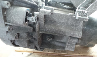 Schaltgetriebe Getriebe 5 Gang JH3128 1.2 55kw Renault Clio III 3 BJ06